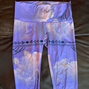 BURNING MAN SPECIAL!!! teeki cloud print 3/4 legging